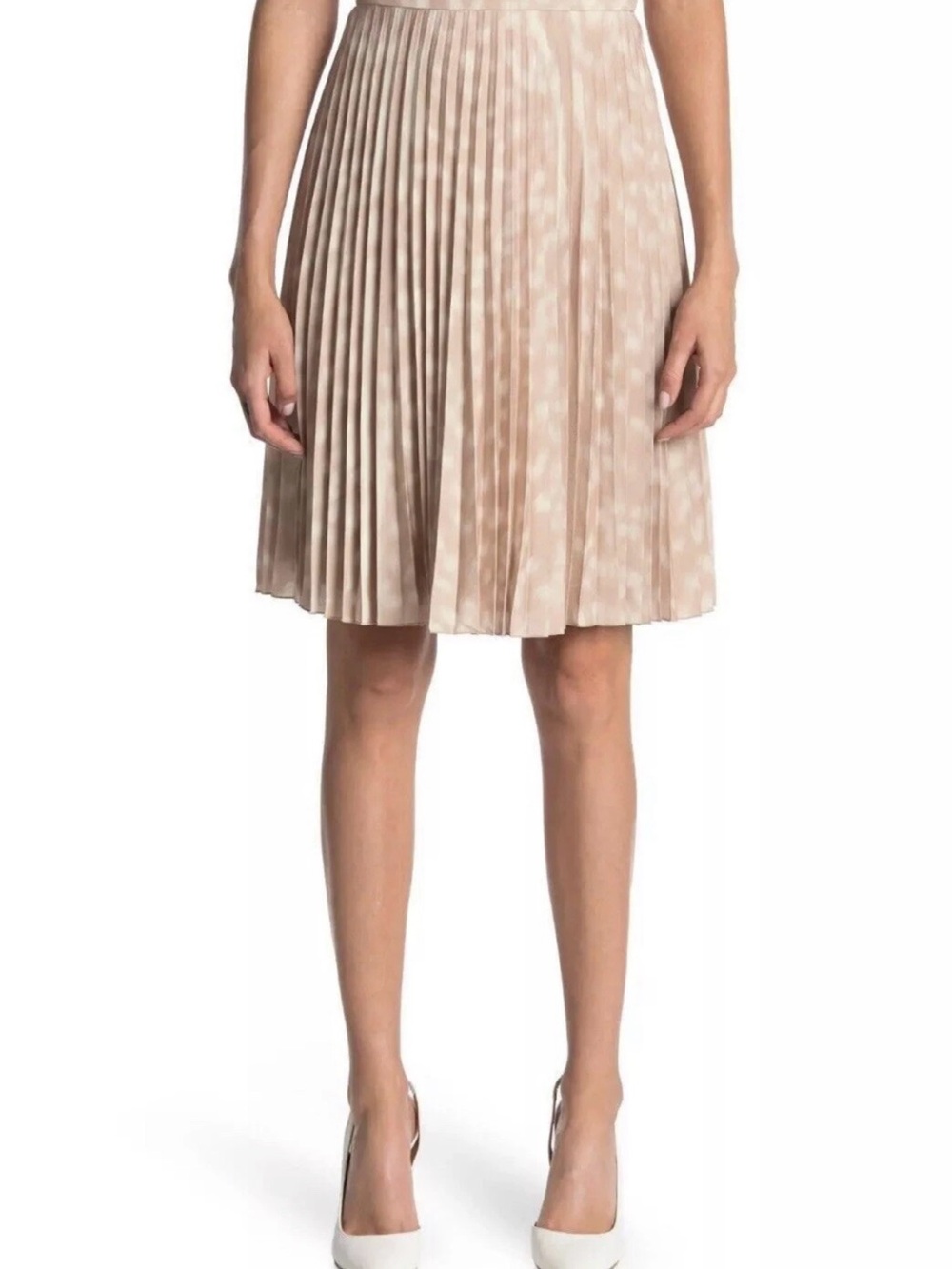Burberry Pleated Midi Skirt in Light Beige